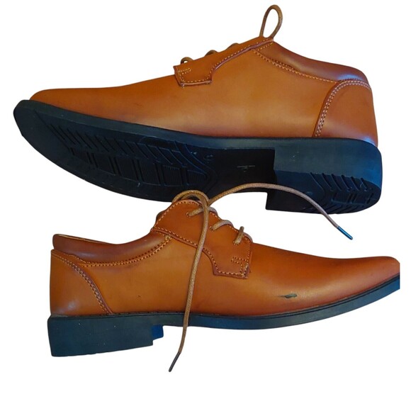 Owsor Boys Dress Shoes Brown Square Toe Tie Sz 3 Church Wedding Gently Used - Picture 3 of 8